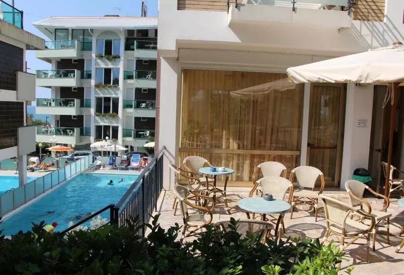 בית מלון כפרי Sporting