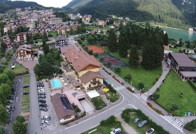 Alledolomiti Boutique Lake Hotel Adults Friendly