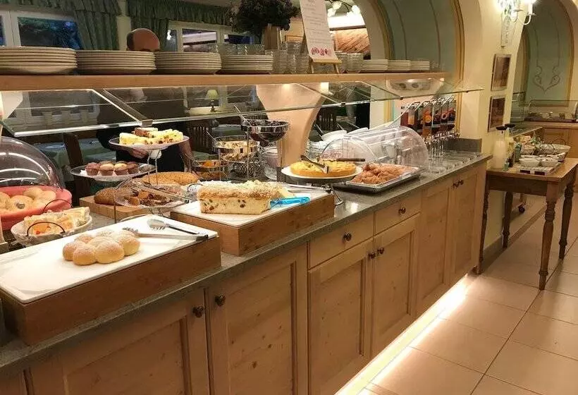 Alledolomiti Boutique Lake Hotel Adults Friendly