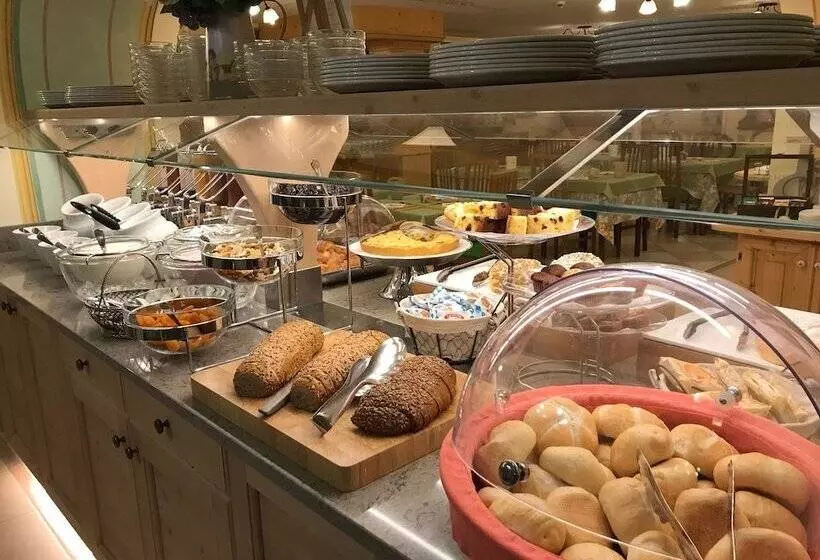 Alledolomiti Boutique Lake Hotel Adults Friendly