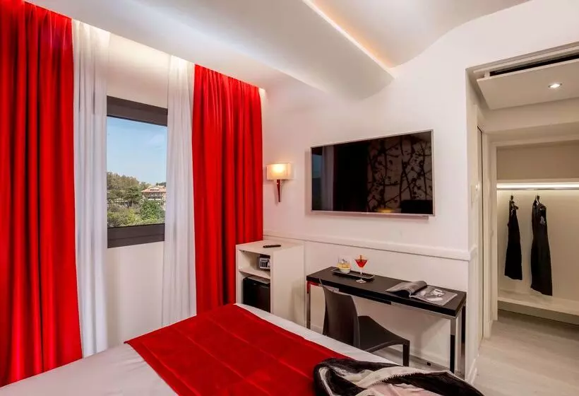 בית מלון כפרי American Palace Eur