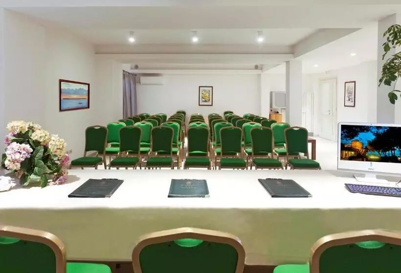 Boutique Hotel Torre Di Cala Piccola