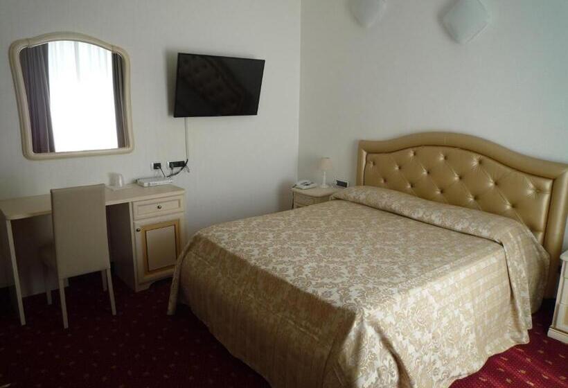 בית מלון כפרי Centrale