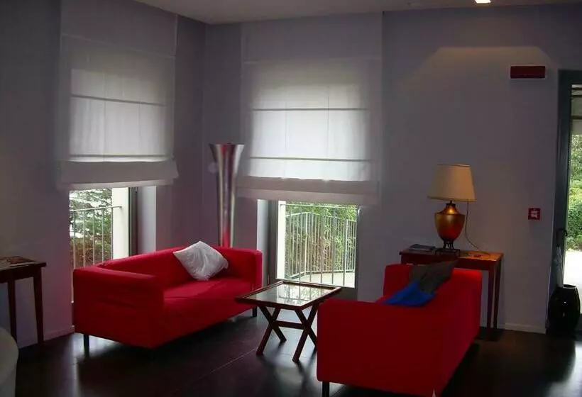 בית מלון כפרי Cristina Park