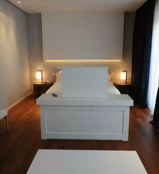 בית מלון כפרי Cristina Park