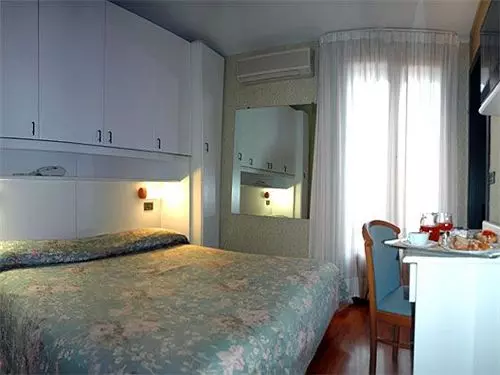 ホテル Grotta Azzurra