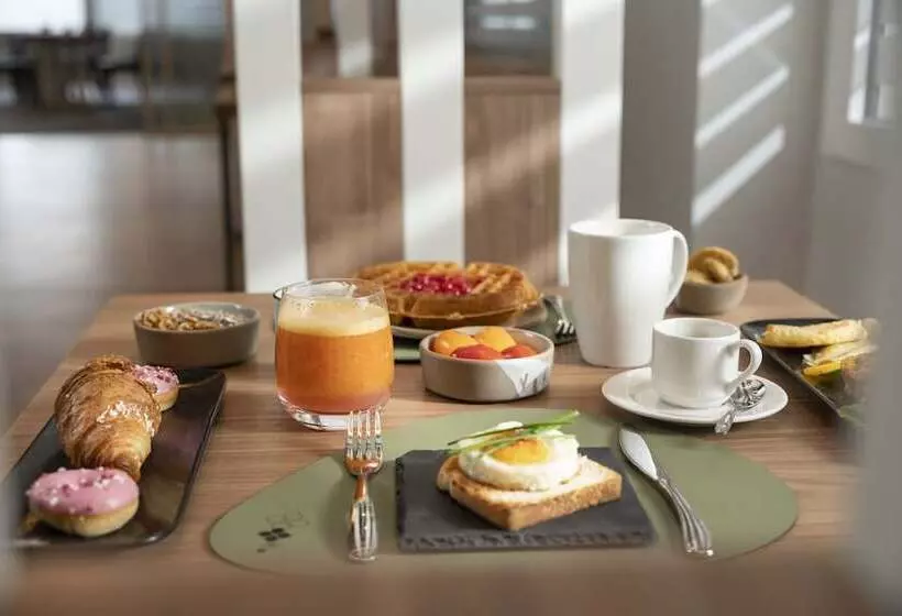 בית מלון כפרי Hilton Garden Inn Padova City Centre