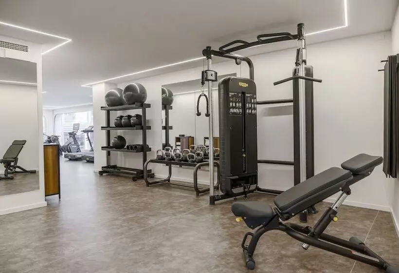 בית מלון כפרי Hilton Garden Inn Padova City Centre