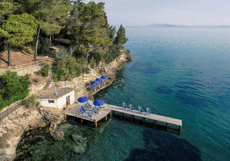 Отель Albergo Filippo Ii