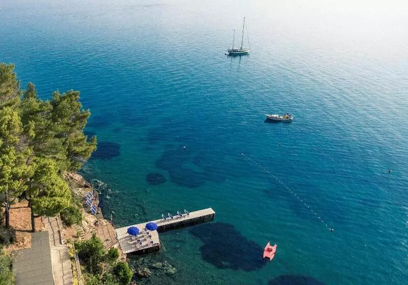 Отель Albergo Filippo Ii