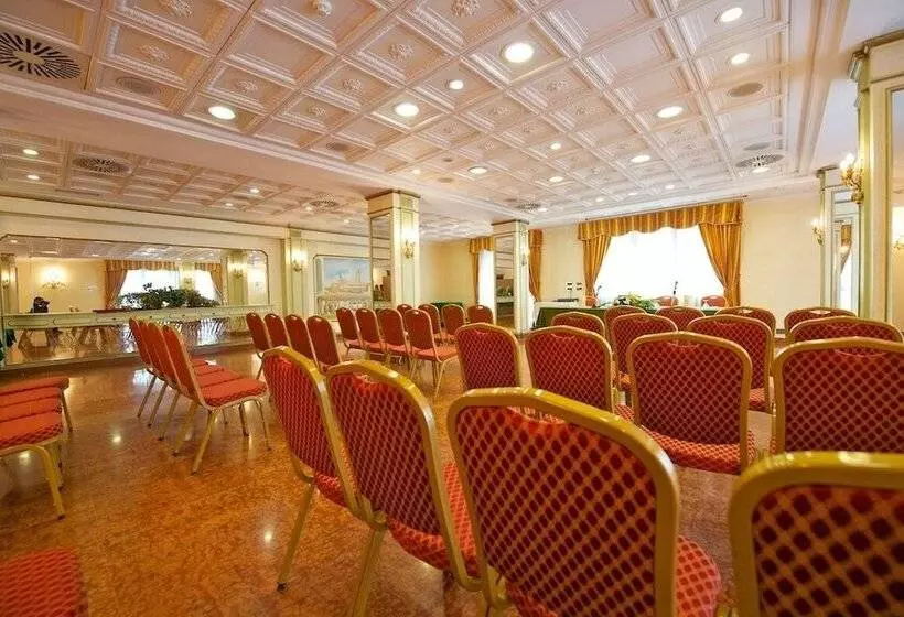 فندق Mercure Parma Stendhal