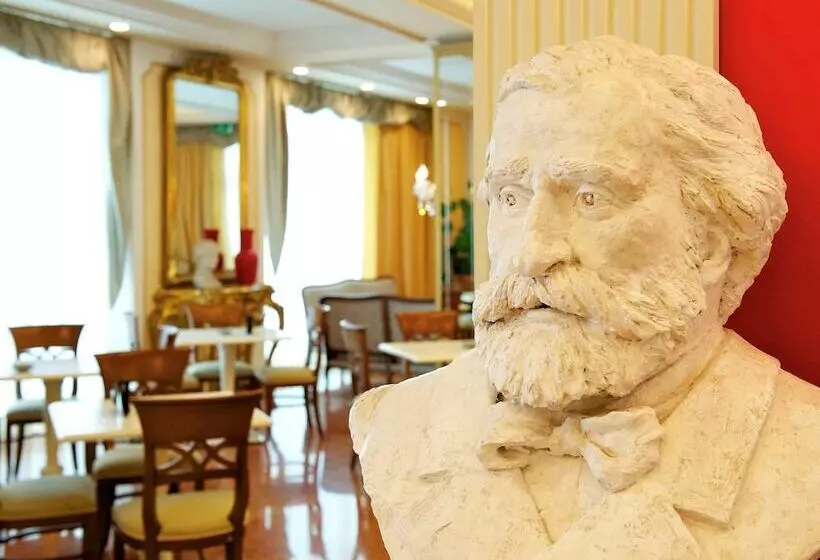 فندق Mercure Parma Stendhal