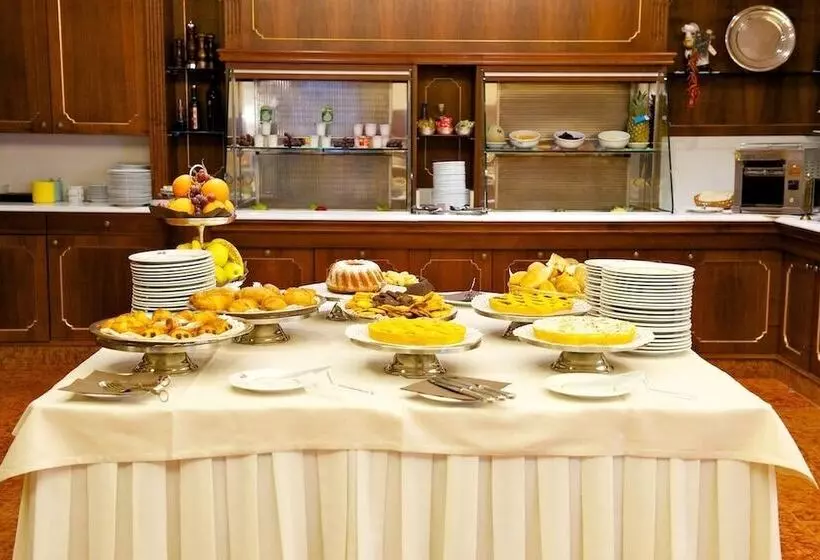 فندق Mercure Parma Stendhal