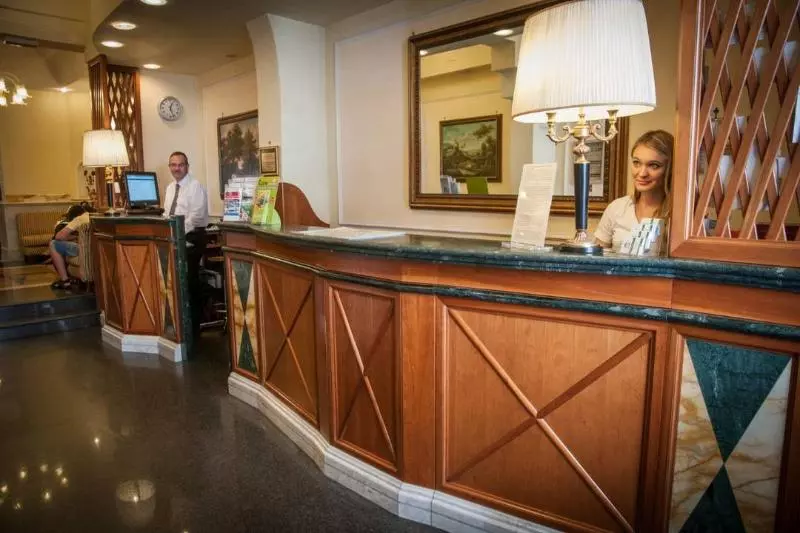 هتل Palladium Palace