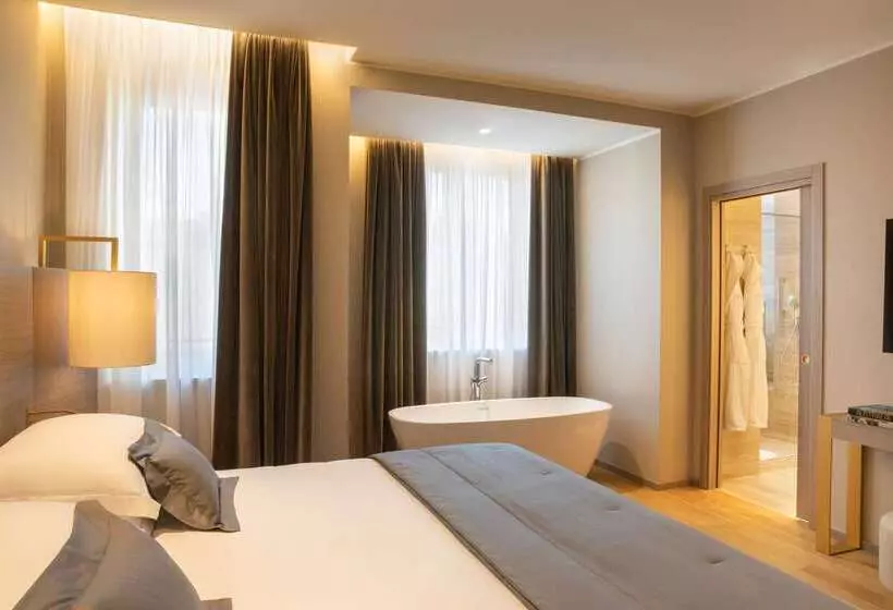 Rosa Grand Milano   Starhotels Collezione