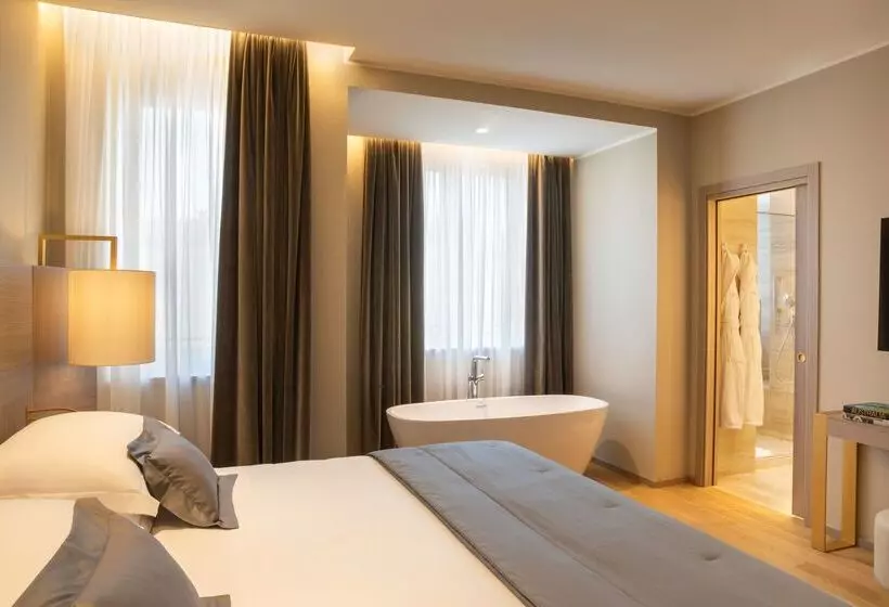 Rosa Grand Milano   Starhotels Collezione