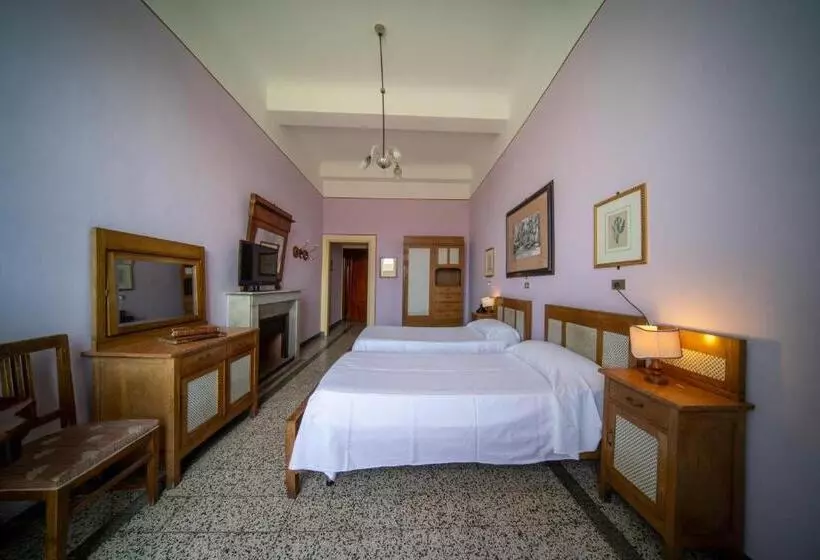 هتل Royal Victoria