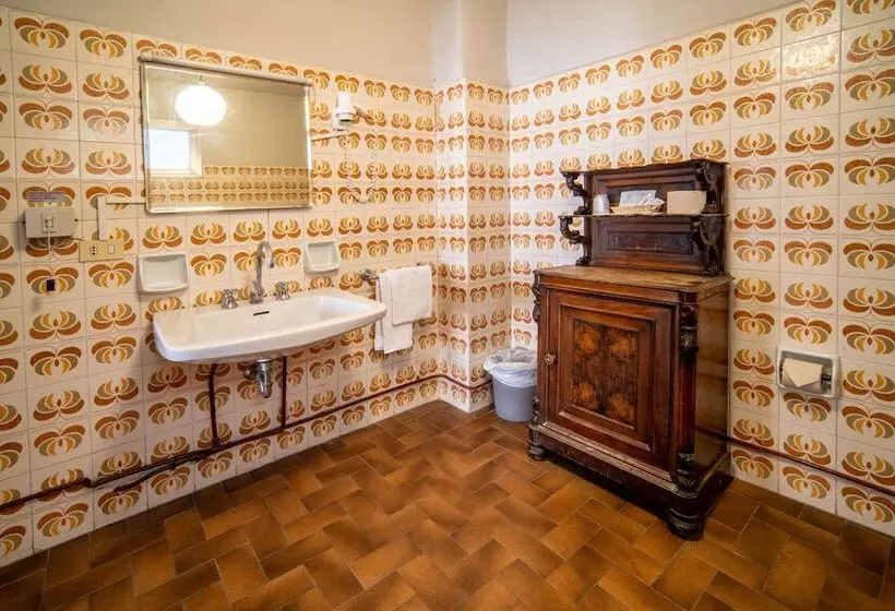 هتل Royal Victoria