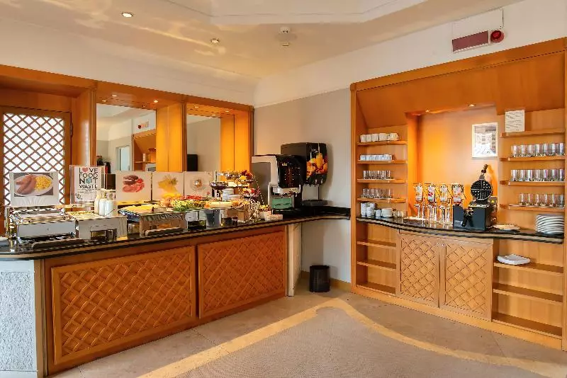 בית מלון כפרי Tritone