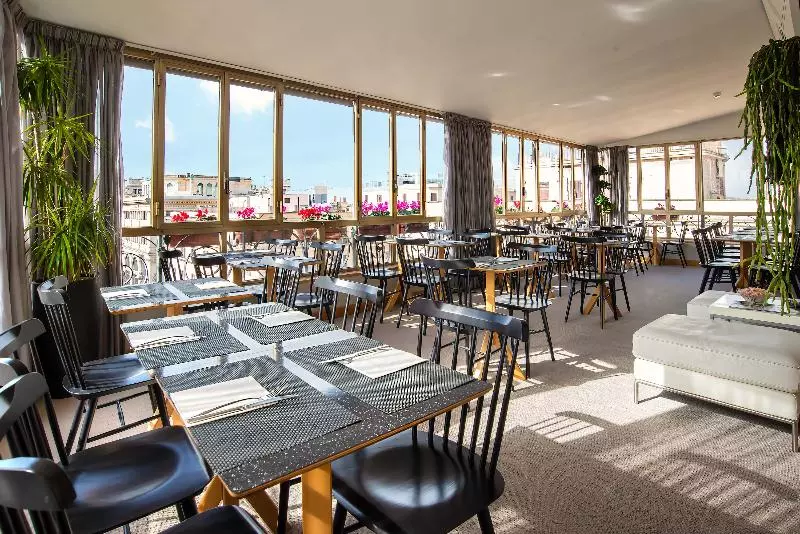 בית מלון כפרי Tritone