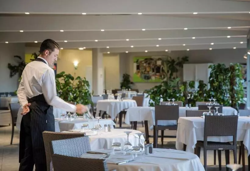 Cormoran Hotel&Residence