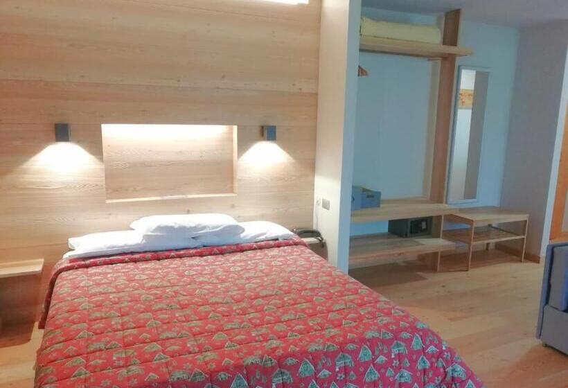 Hotel Albergo Riglarhaus