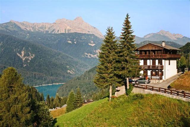 Hotel Albergo Riglarhaus