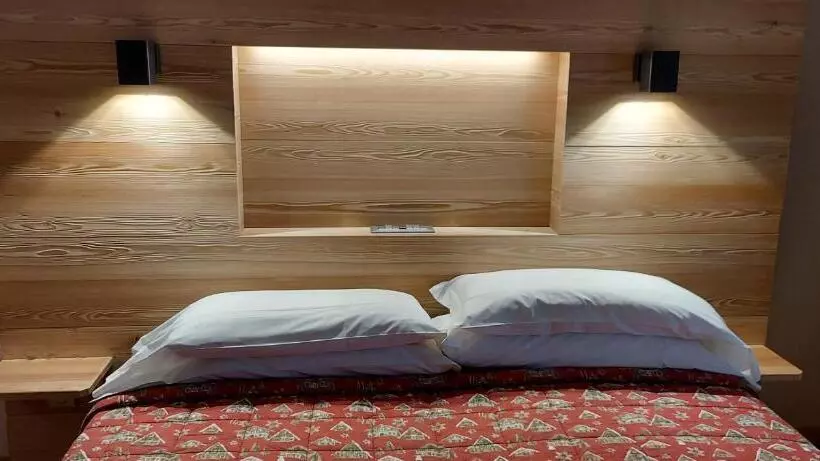 Hotel Albergo Riglarhaus