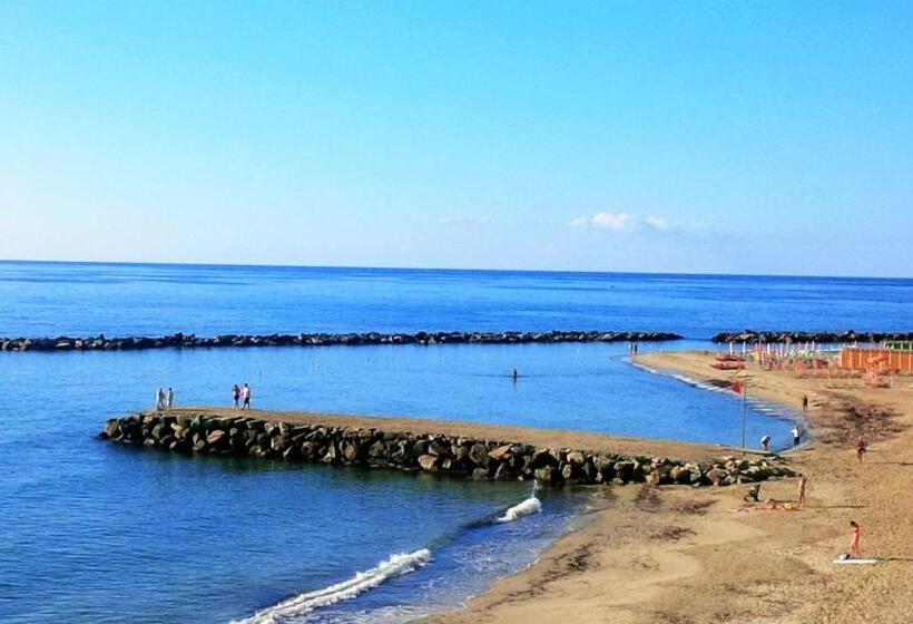 בית מלון כפרי Albergo Belsoggiorno