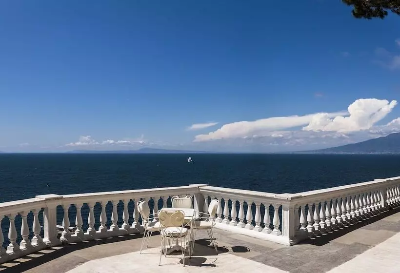 Grand Hotel Cocumella