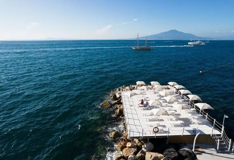 Grand Hotel Cocumella