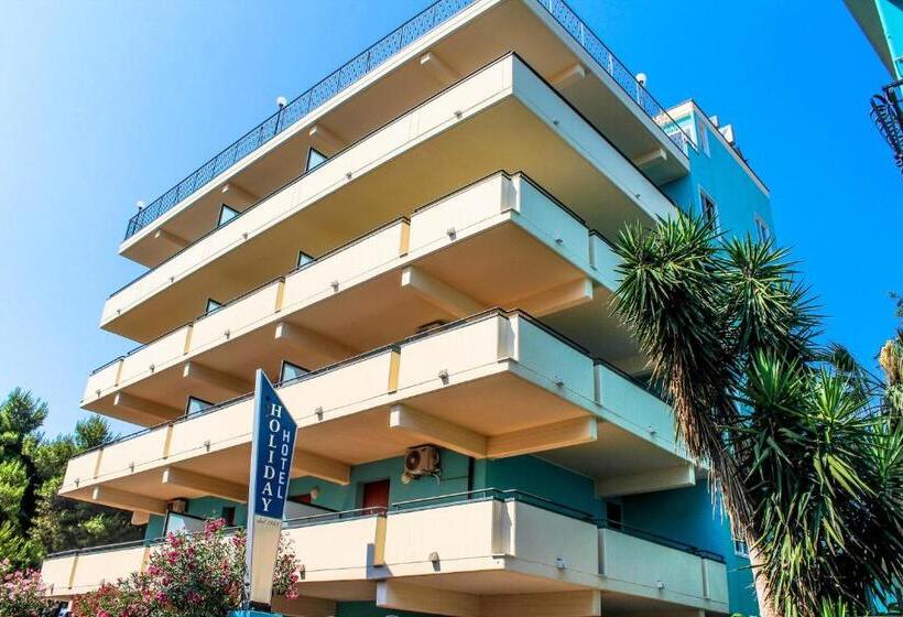 هتل Holiday