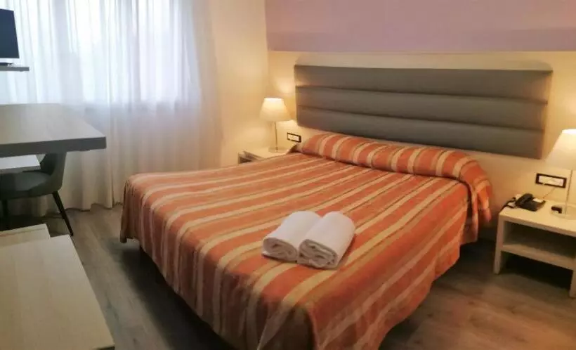 בית מלון כפרי Kristall