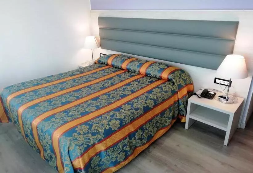 בית מלון כפרי Kristall