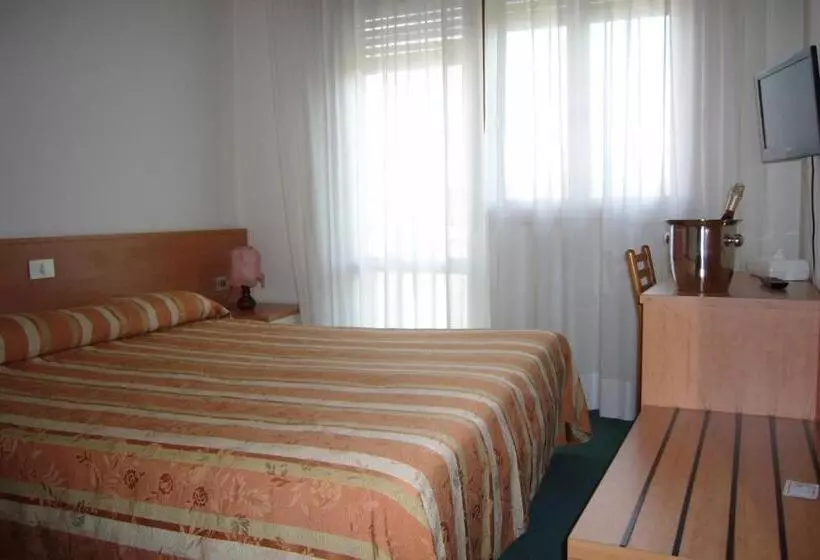 בית מלון כפרי Kristall