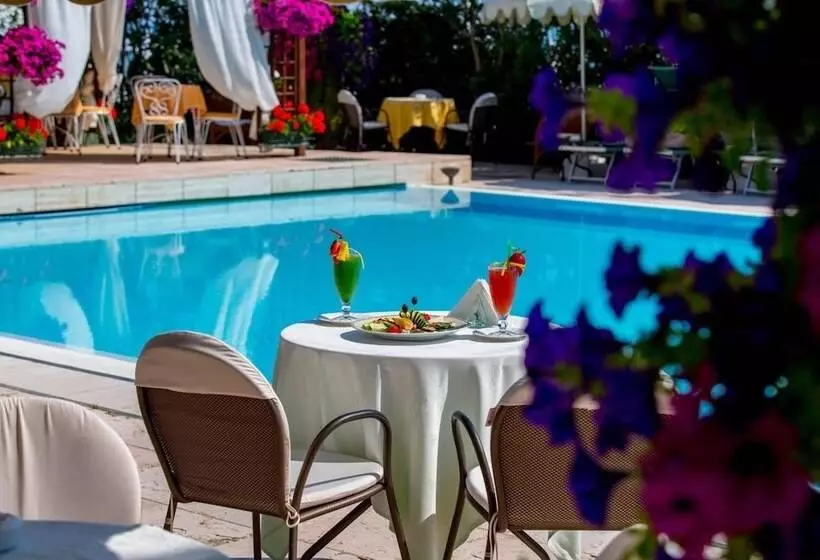 Mion Hotel & Sanìo Restaurant