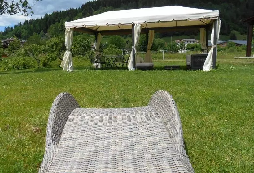 ホテル Monaco Sport