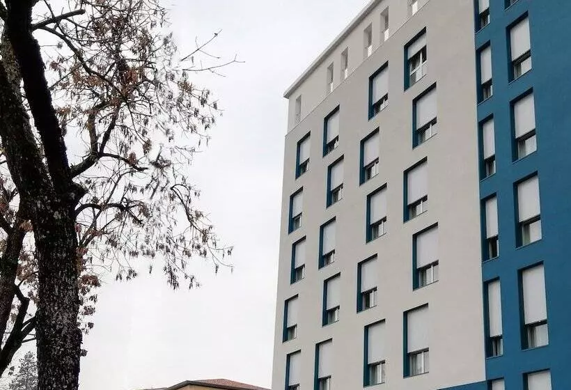 Novo Hotel Rossi