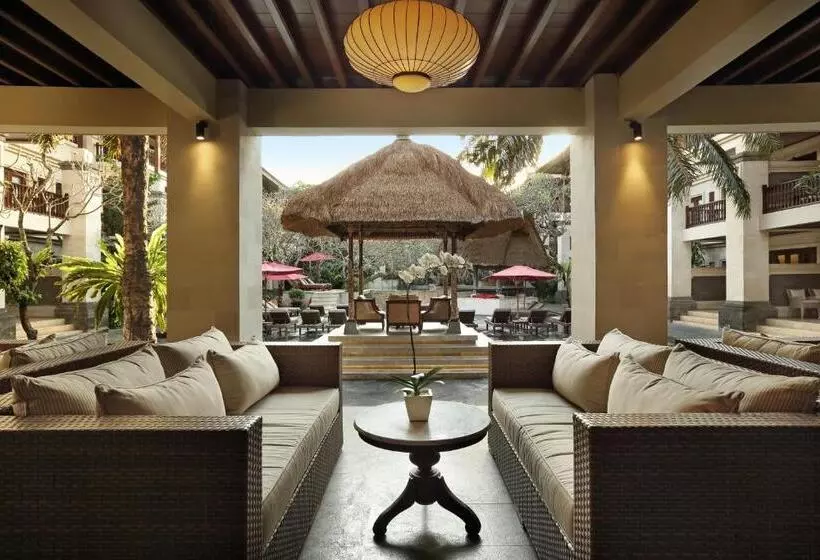 בית מלון כפרי Puri Santrian