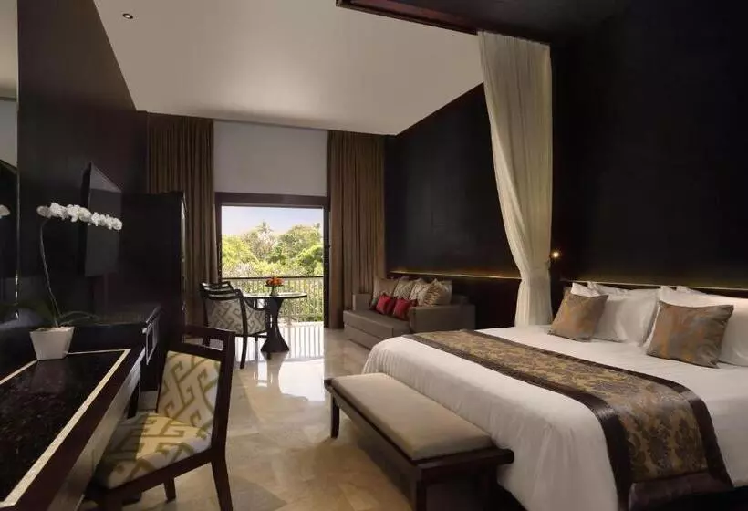 בית מלון כפרי Puri Santrian