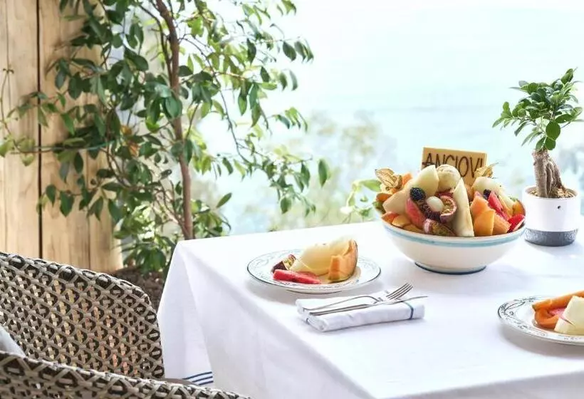 فندق San Domenico Palace, Taormina, A Four Seasons