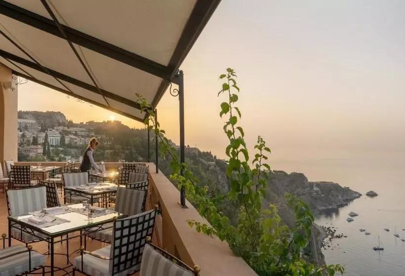 فندق San Domenico Palace, Taormina, A Four Seasons