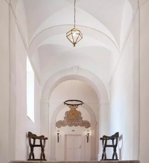 فندق San Domenico Palace, Taormina, A Four Seasons