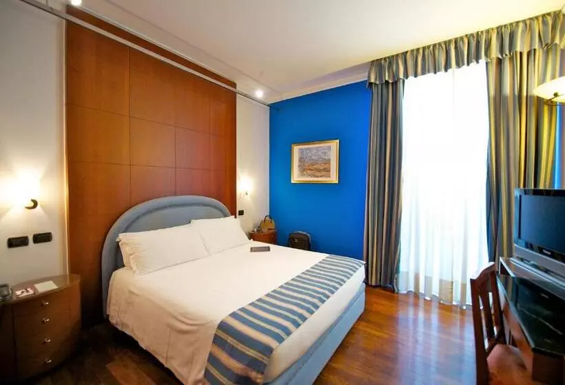 هتل Royal Torino Centro Congressi