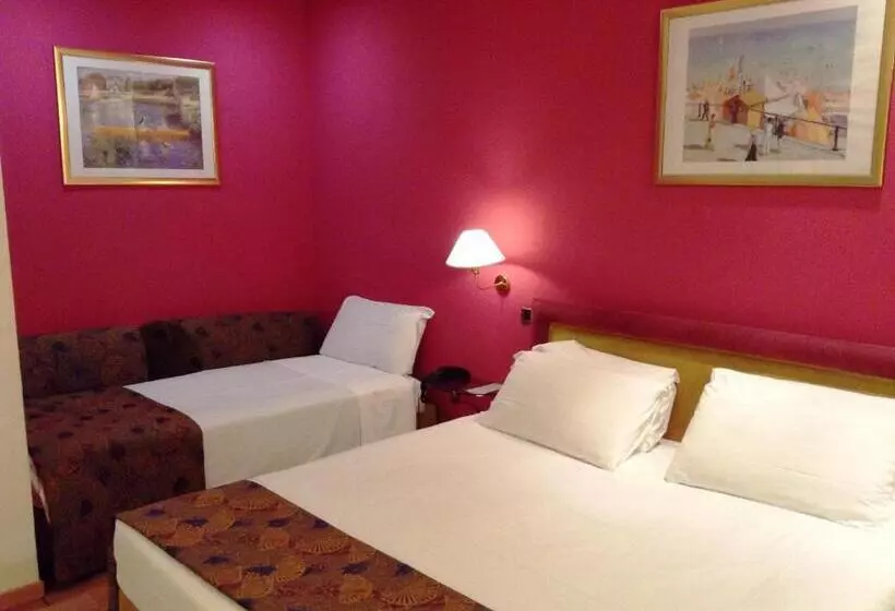 هتل Royal Torino Centro Congressi