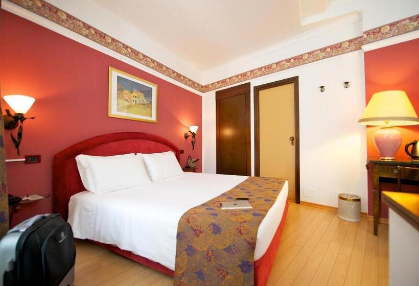 هتل Royal Torino Centro Congressi