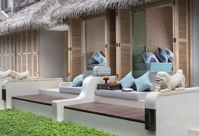 בית מלון כפרי Bali Mandira Beach Resort & Spa