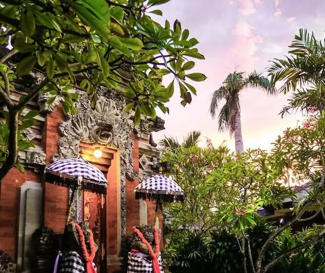 בית מלון כפרי Bali Mandira Beach Resort & Spa