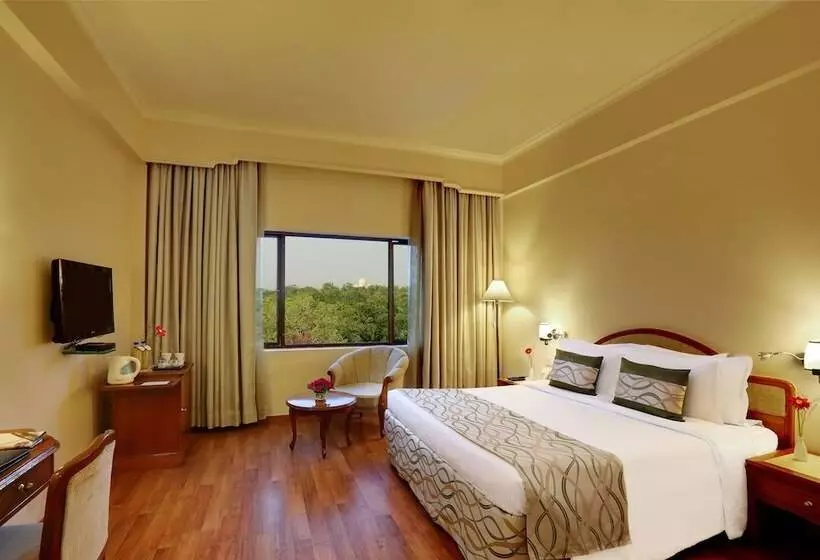 酒店 Clarks Shiraz