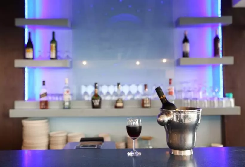 Hotelli Godwin   Colaba